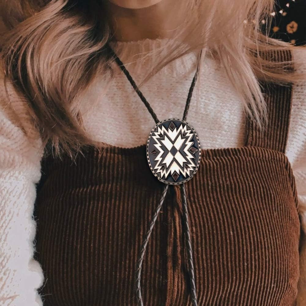 Cowboy Bolo Tie | Elegant Western Fashion Cowboy Necklace